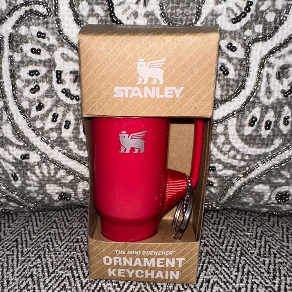Stanley New Keychain Tumbler Quencher Keychain Ornament - Picture 2 of 2